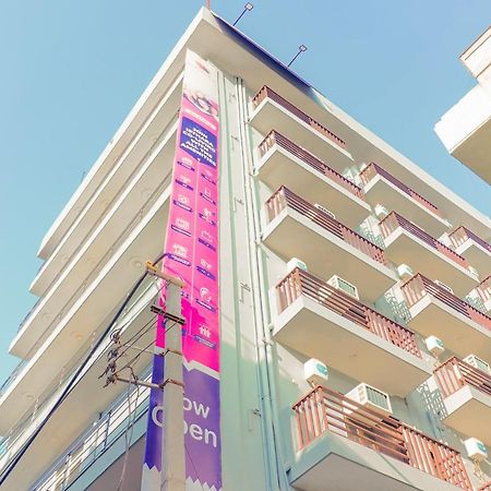 Isthara Coliving Hostel Гургаон Екстериор снимка