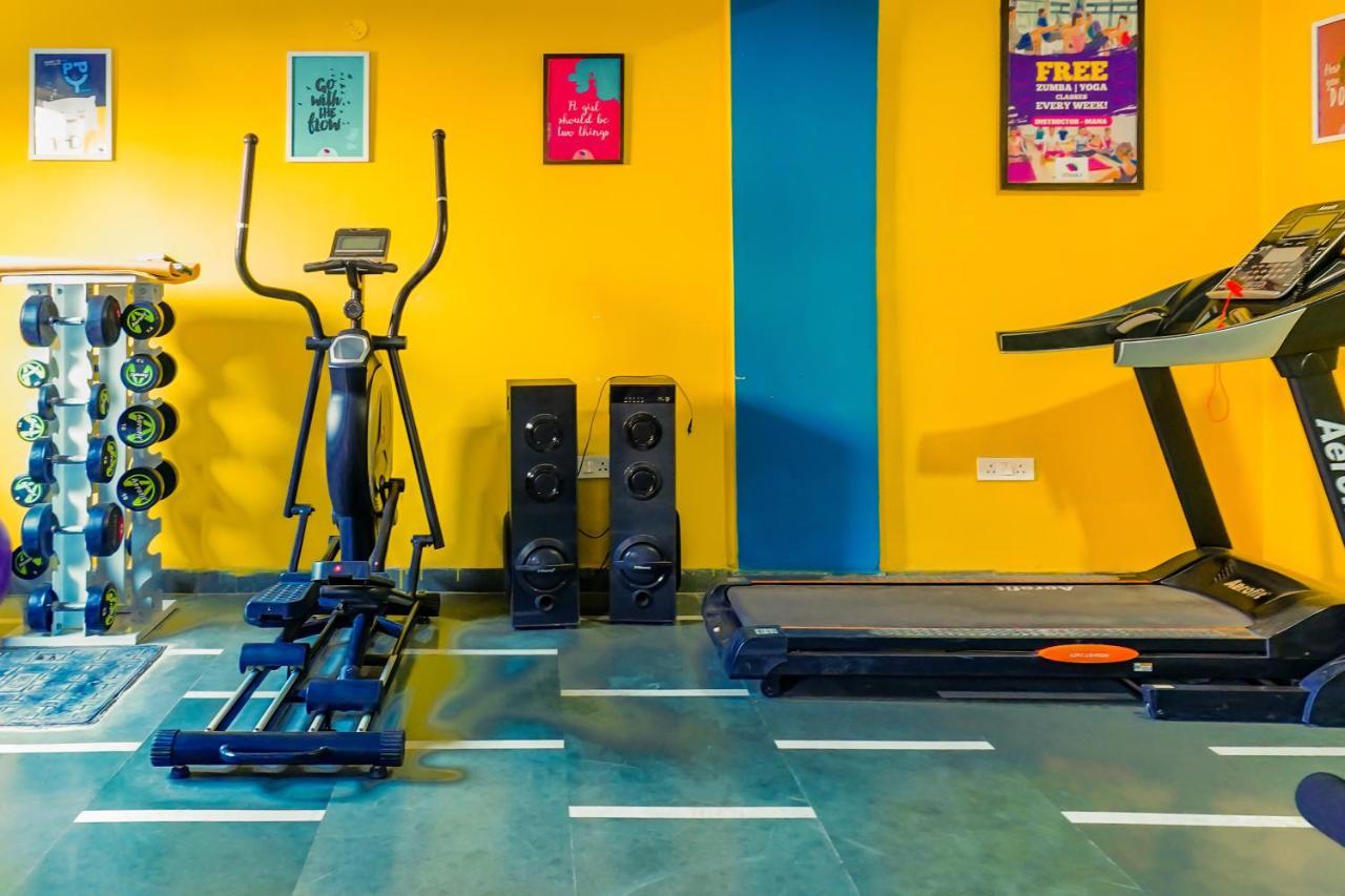 Isthara Coliving Hostel Гургаон Екстериор снимка